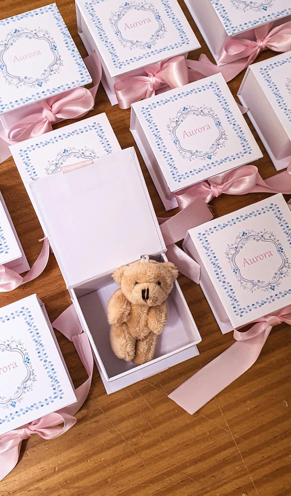 Caixa personalizada feita por Eugenia