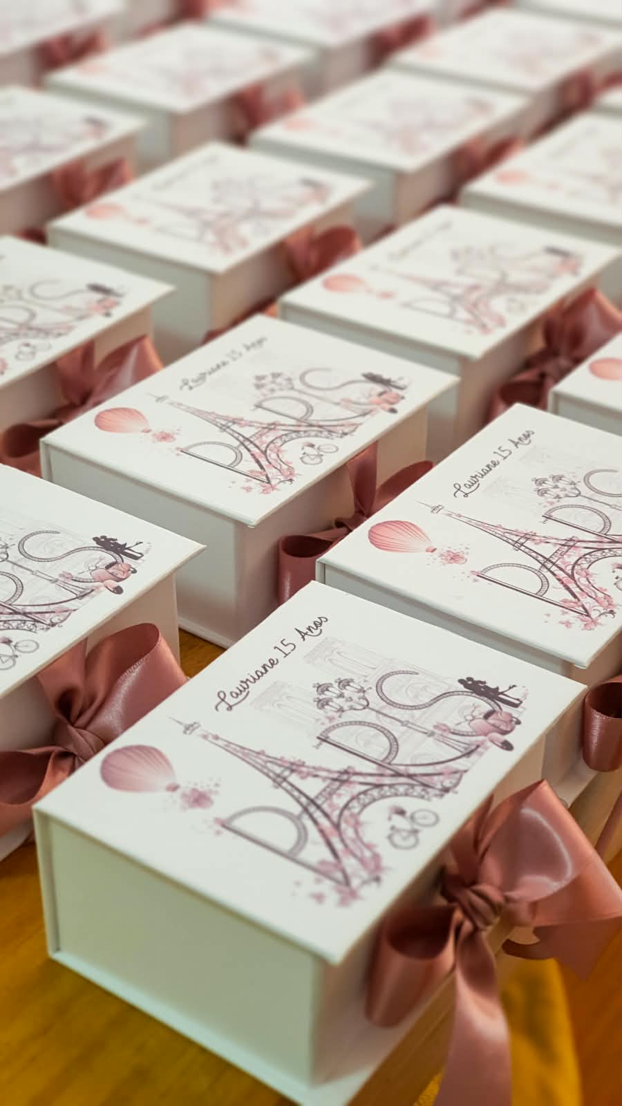 Caixa personalizada feita por Eugenia